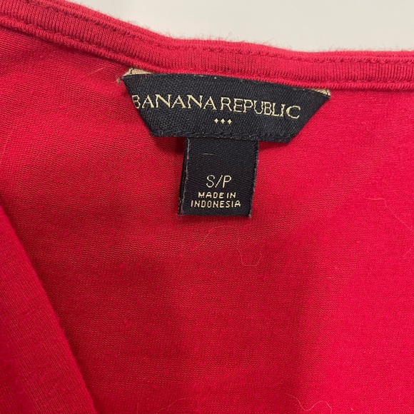 JACOB Red V-Neck Sleeveless Top ~ Size Small - Picture 2 of 14